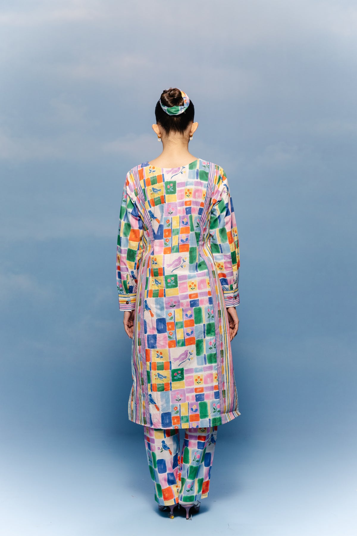 Songbird V-Neck Kurta Set