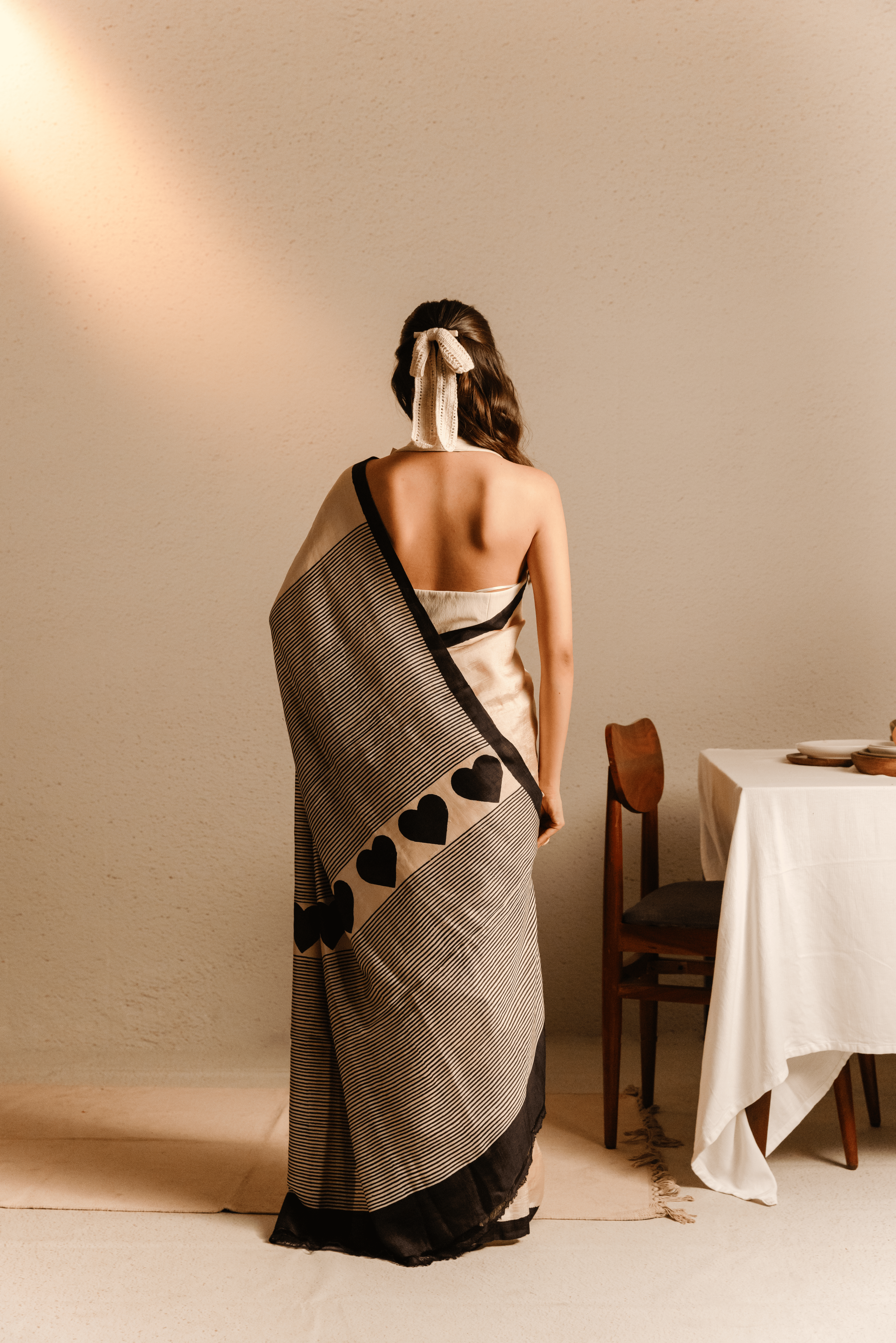 Charcoal Ivory